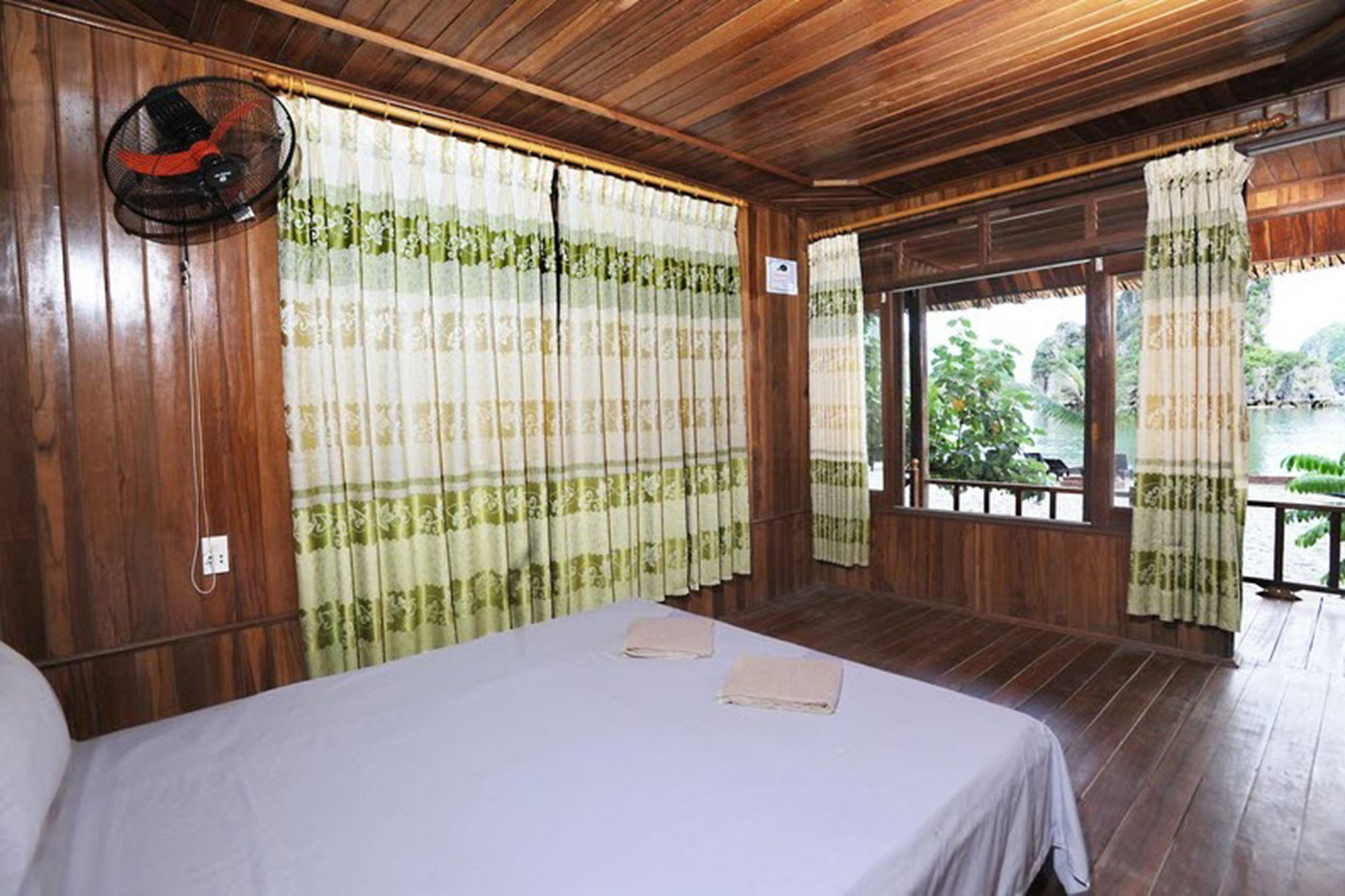 Cat Ba Sandy Beach Resort Dong Khe Sau Exterior photo